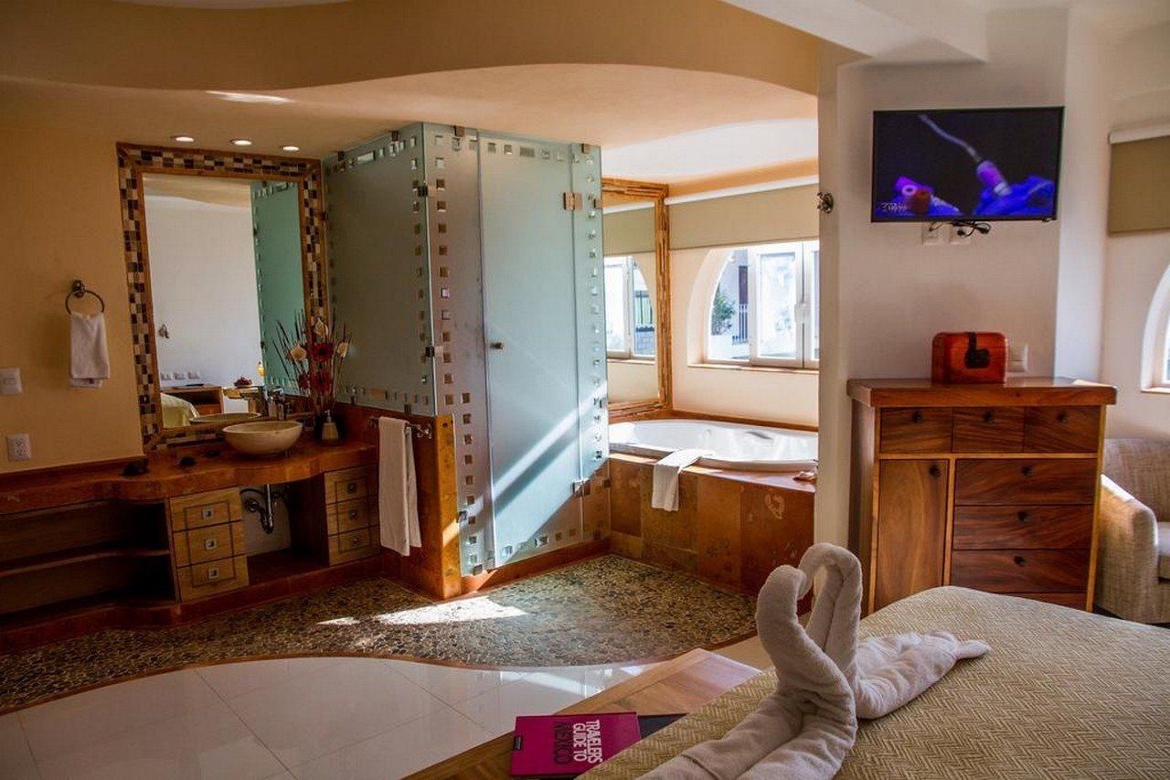 Hotel Andales On The Bay Suites Puerto Vallarta Exterior photo