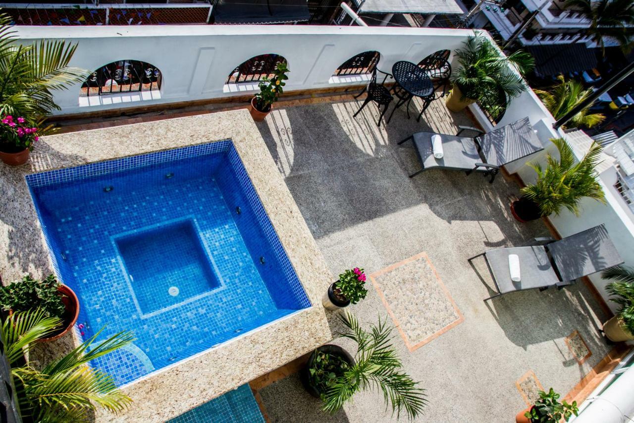 Hotel Andales On The Bay Suites Puerto Vallarta Exterior photo