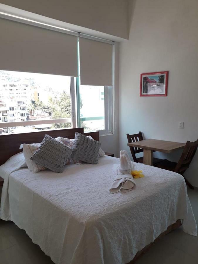 Hotel Andales On The Bay Suites Puerto Vallarta Exterior photo